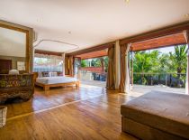 Villa Yoga Seminyak, Hauptschlafzimmer